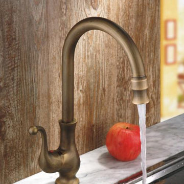 Lelan Antique Brass Single Handle Single Hole Goosenecked Kitchen Faucet
